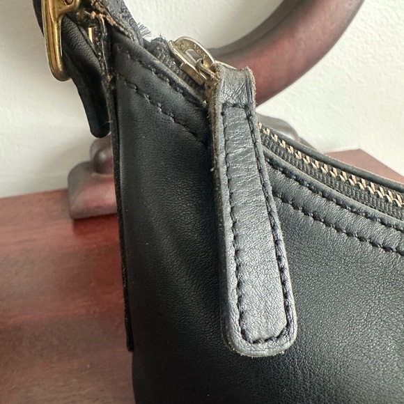 Authentic Coach Black Leather Handbag with Gold Accents - Picture 2 of 10